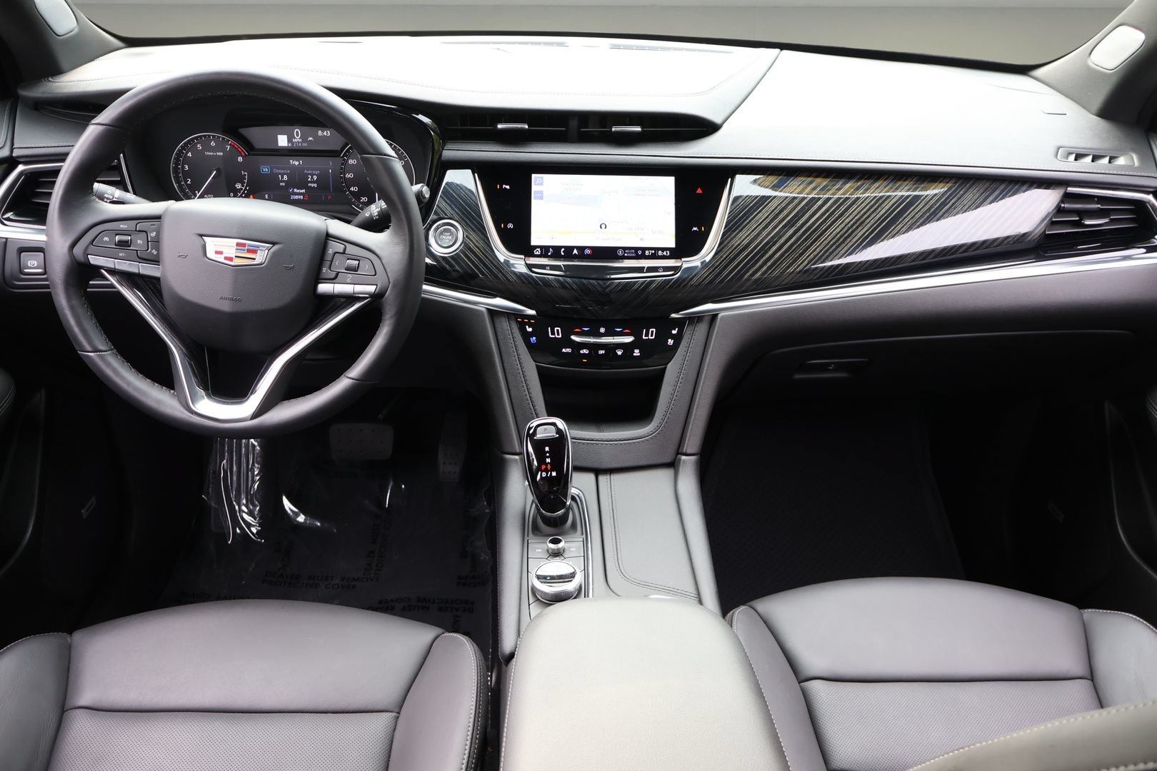 Certified 2024 Cadillac XT6 Premium Luxury FWD image 14