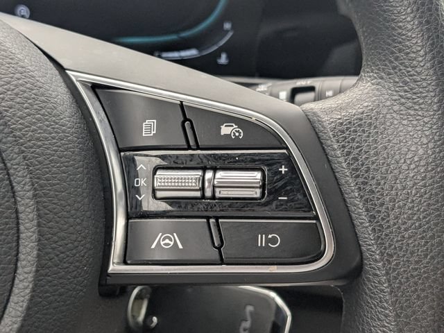 Certified 2026 Kia Seltos LX FWD image 25