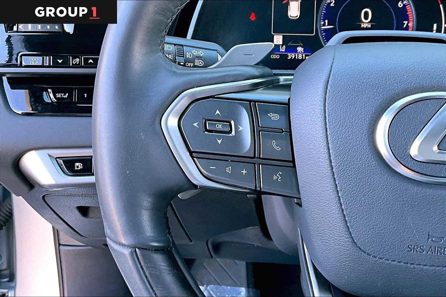 Used 2023 Lexus RX 350 Premium image 23