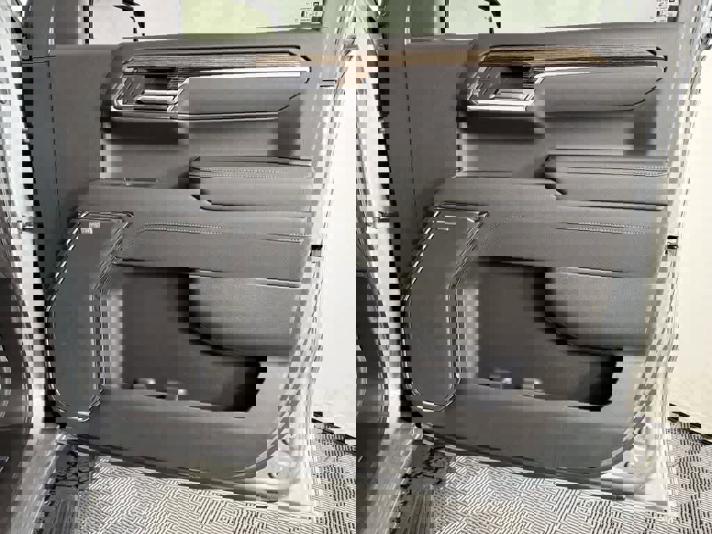 New 2025 GMC Sierra 1500 Elevation w/ Elevation Premium Package image 23