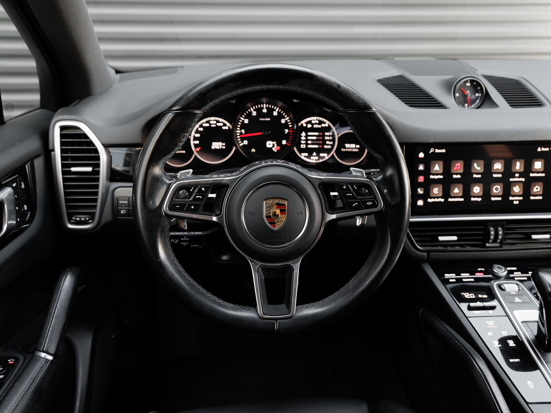 Certified 2023 Porsche Cayenne Platinum Edition AWD/4WD image 19