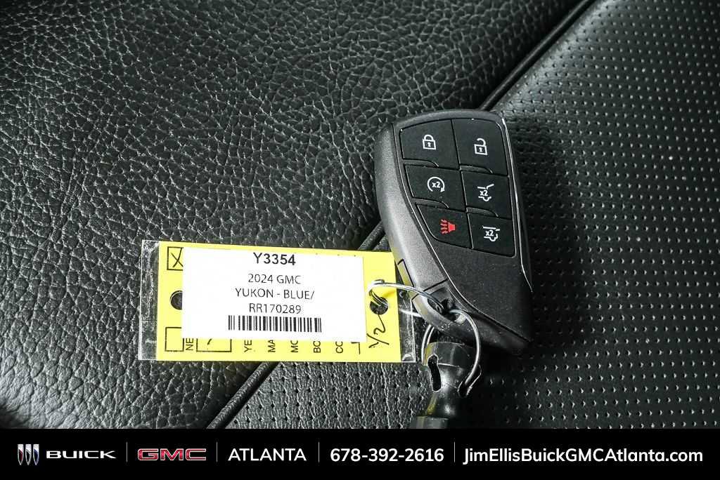 Used 2024 GMC Yukon XL Denali image 43