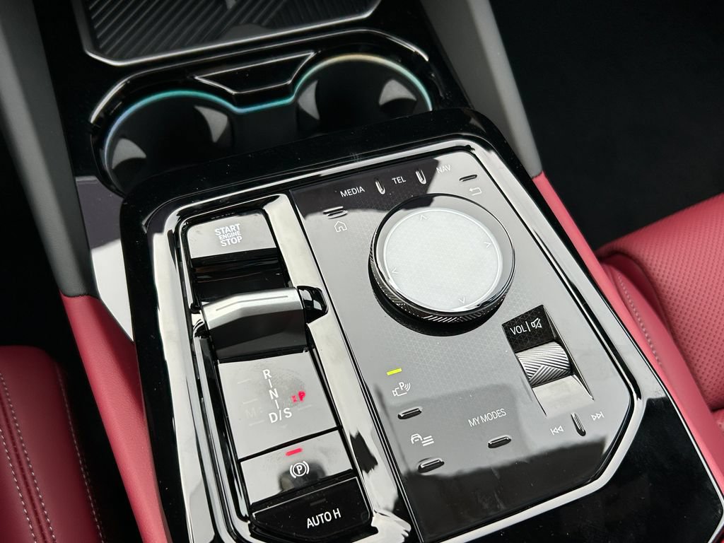 New 2026 BMW 530i w/ M Sport Package RWD image 28