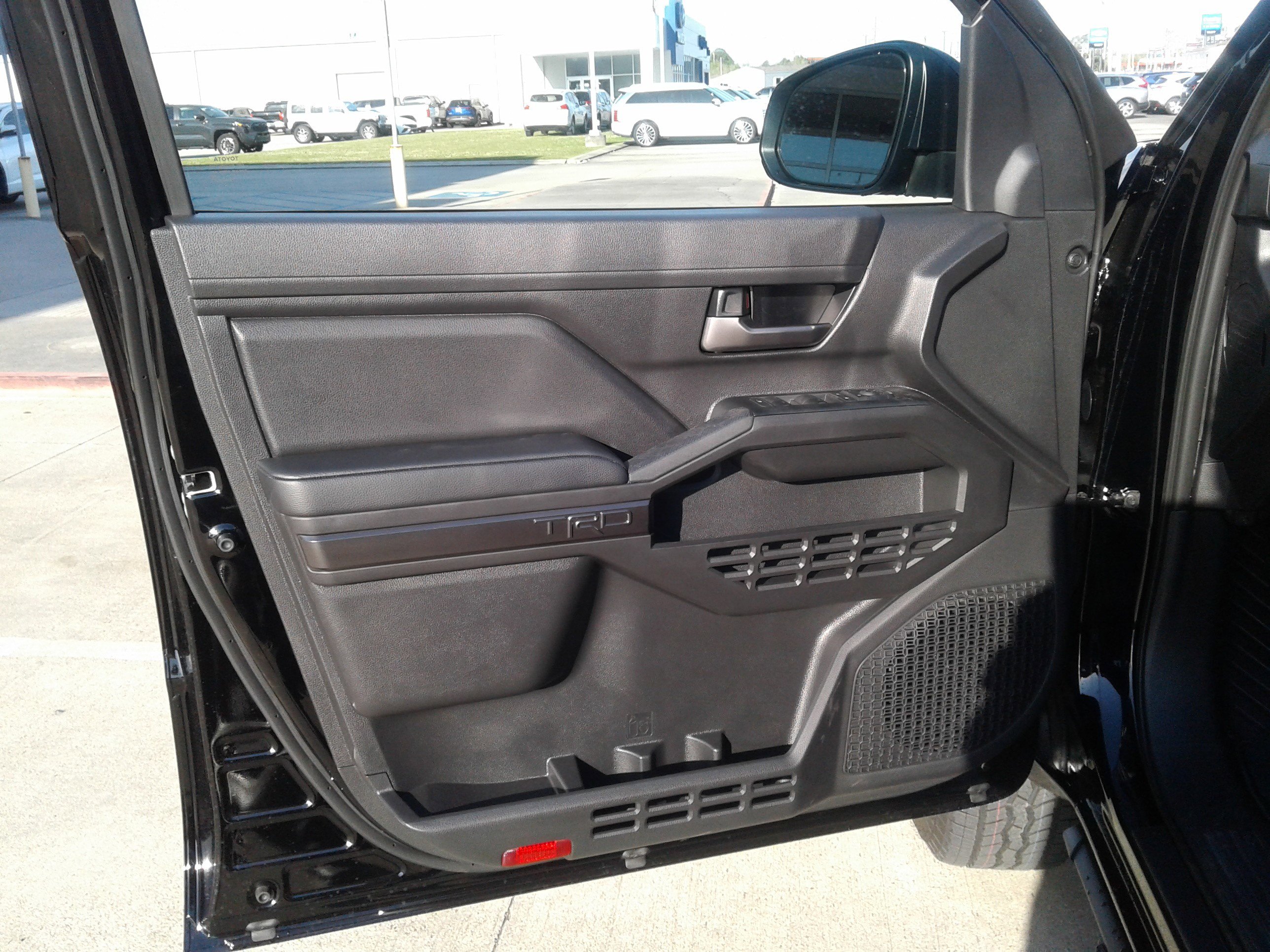 New 2026 Toyota Tacoma TRD Off-Road AWD/4WD image 6