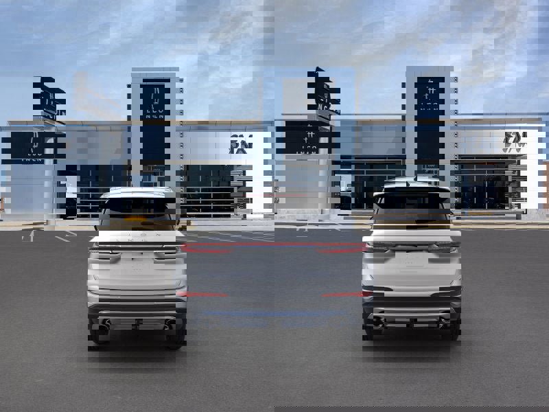 Used 2023 Lincoln Corsair Reserve w/ Equipment Group 202A image 5