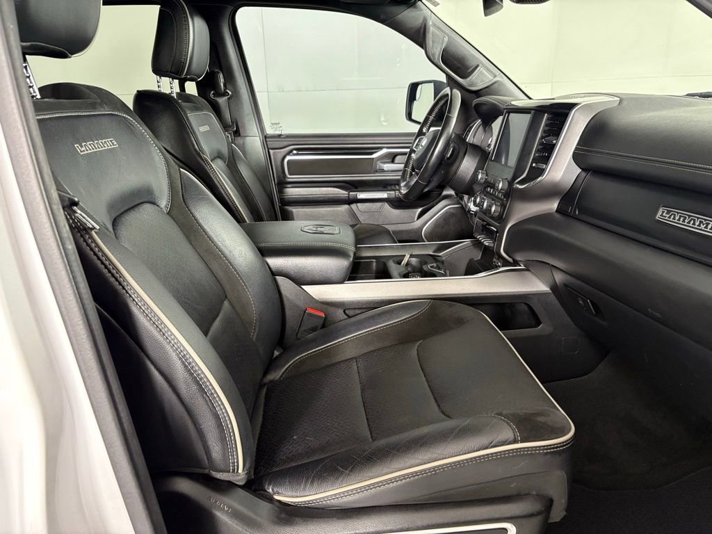 Used 2022 RAM 1500 Laramie w/ Sport Appearance Package AWD/4WD image 13