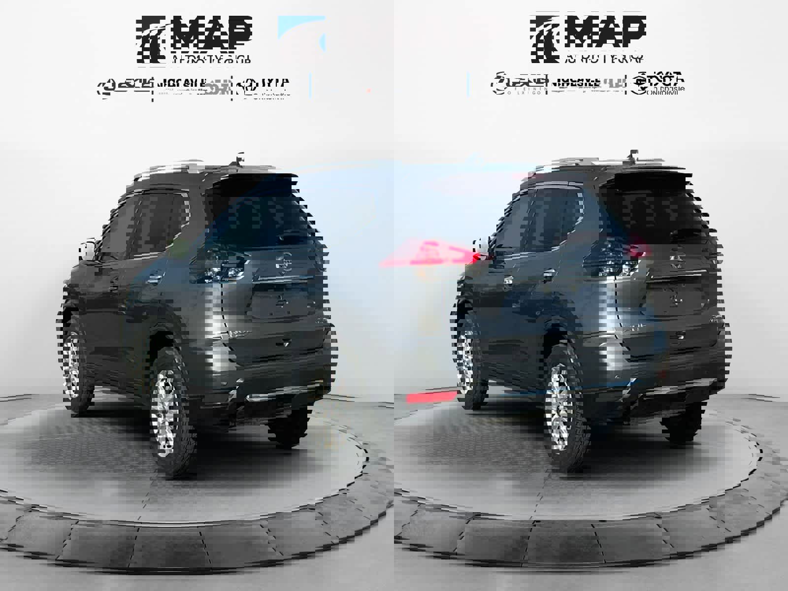 Used 2020 Nissan Rogue SV image 3