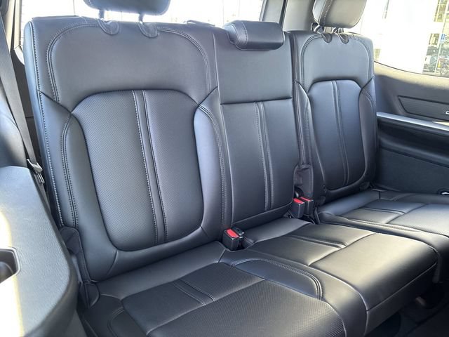 New 2026 Jeep Grand Wagoneer 4WD w/ 8-Passenger Seating Package image 15