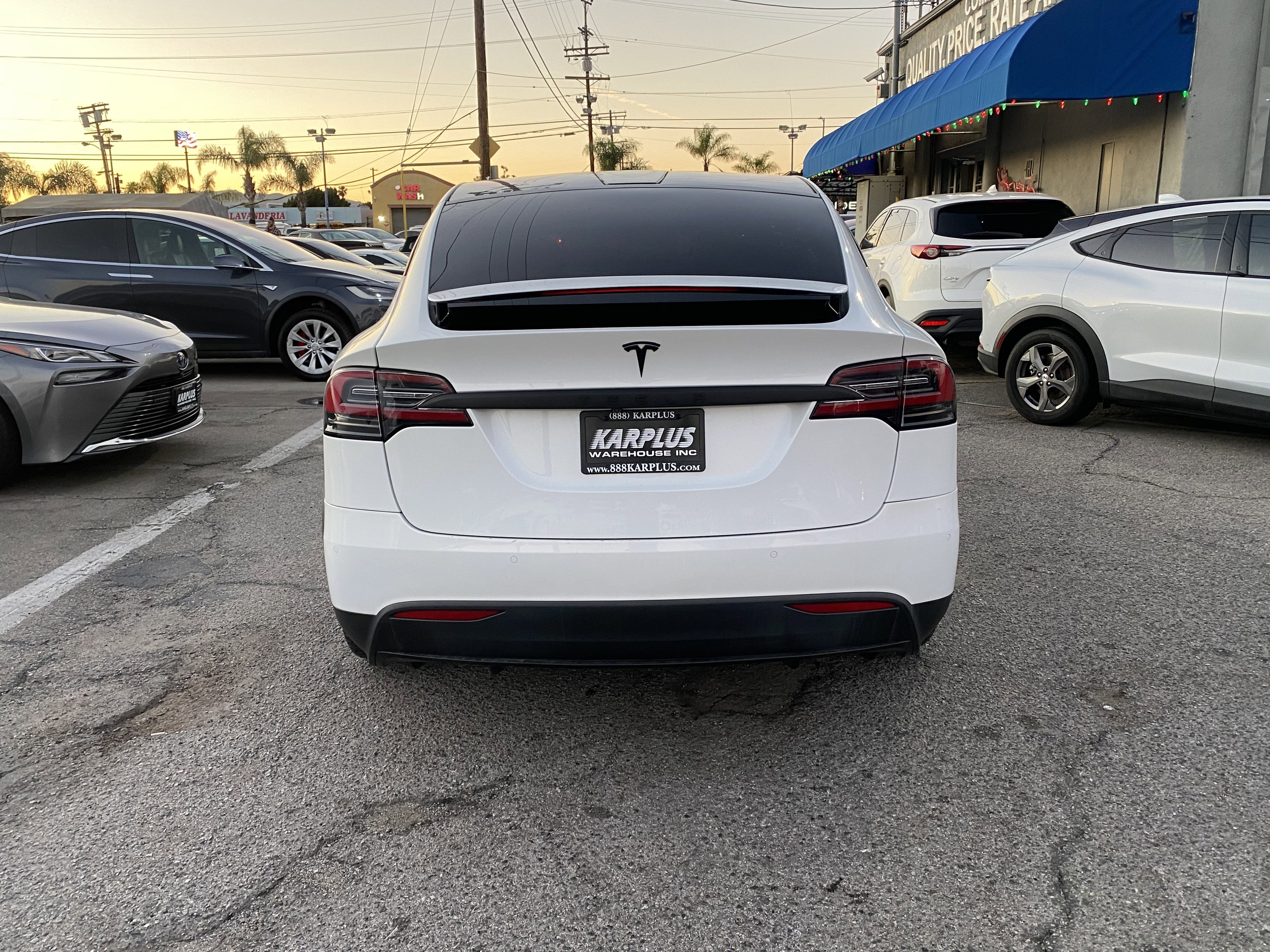 Used 2016 Tesla Model X 75D image 10