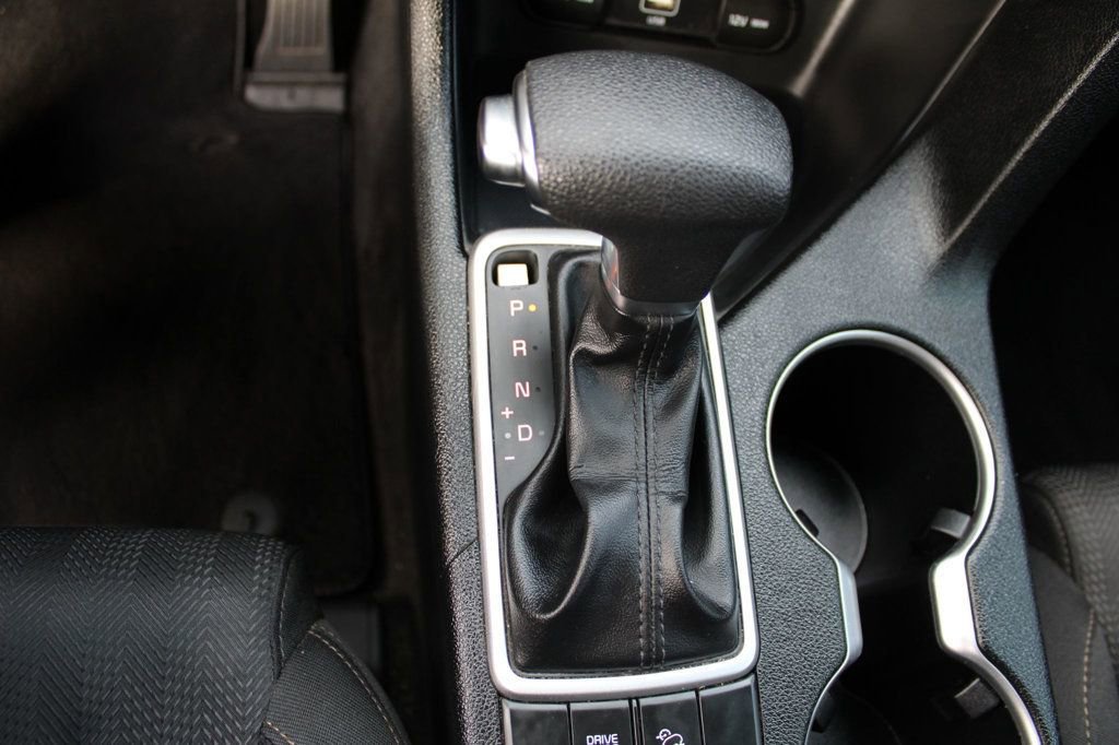Used 2021 Kia Sportage LX FWD image 26