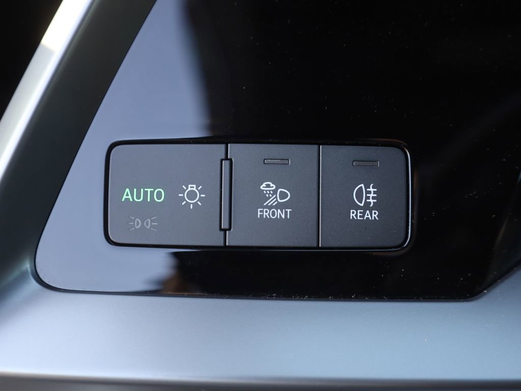 Used 2024 Audi A3 2.0T Premium image 33