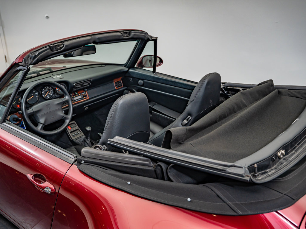 Used 1998 Porsche 911 Carrera RWD image 27