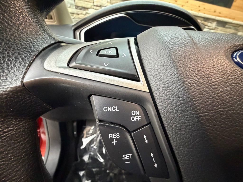 Used 2019 Ford Fusion SE image 21