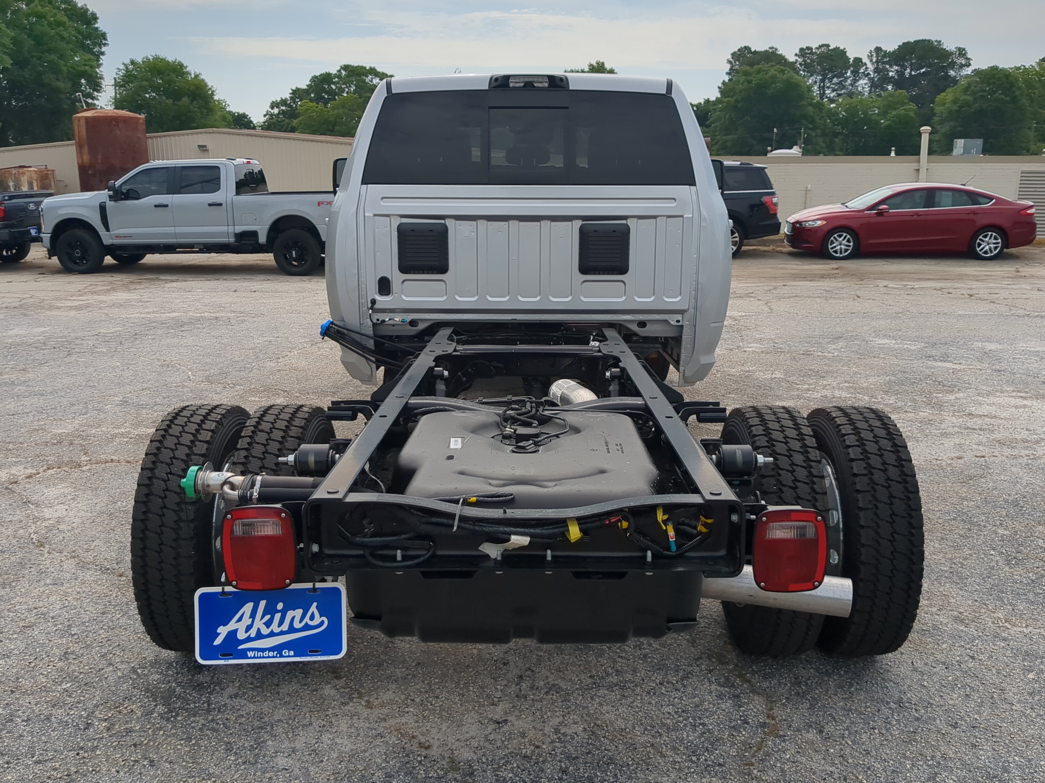 New 2026 RAM 4500 4x4 Crew Cab DRW image 11
