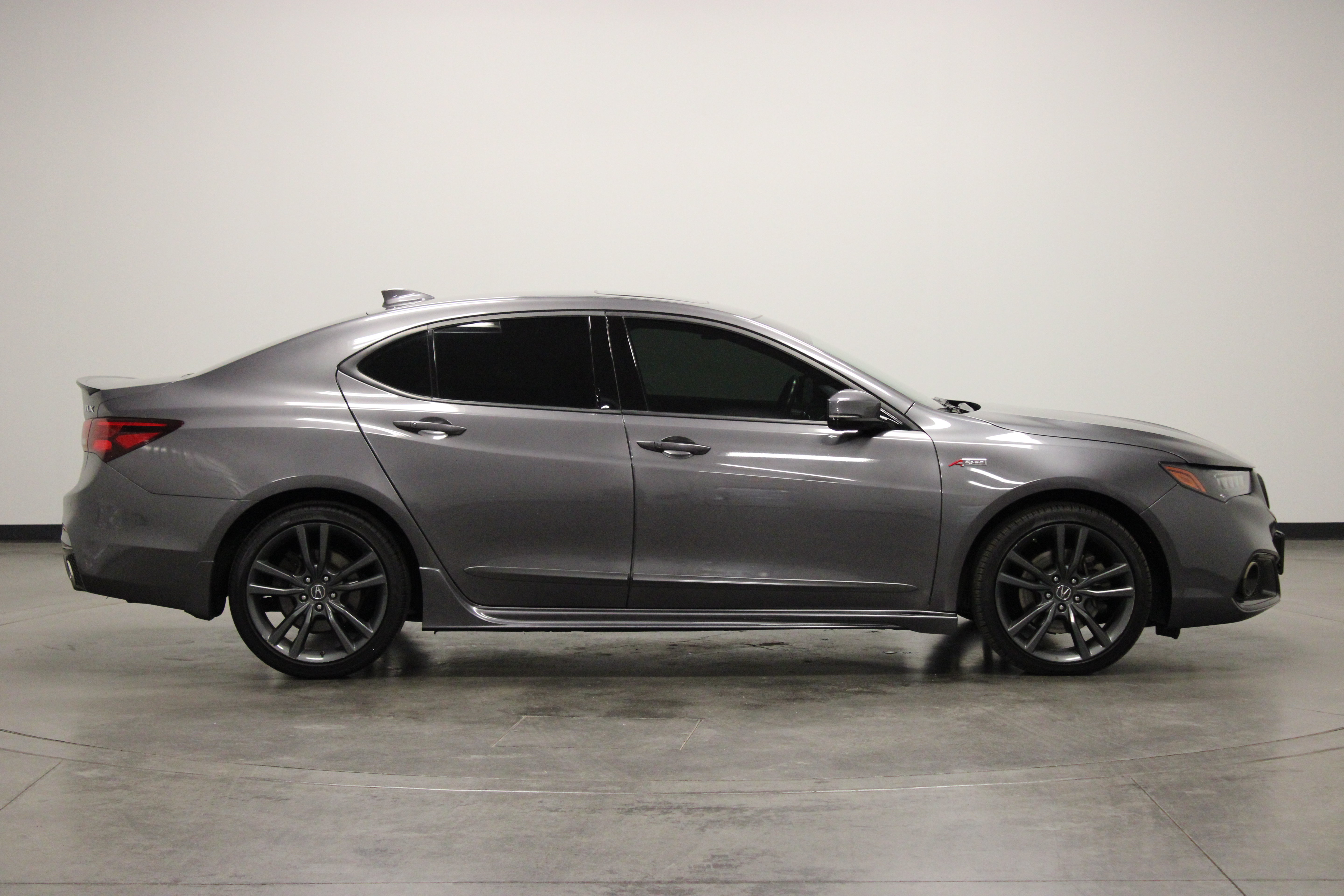 Used 2019 Acura TLX w/ Technology & A-SPEC Package FWD image 9