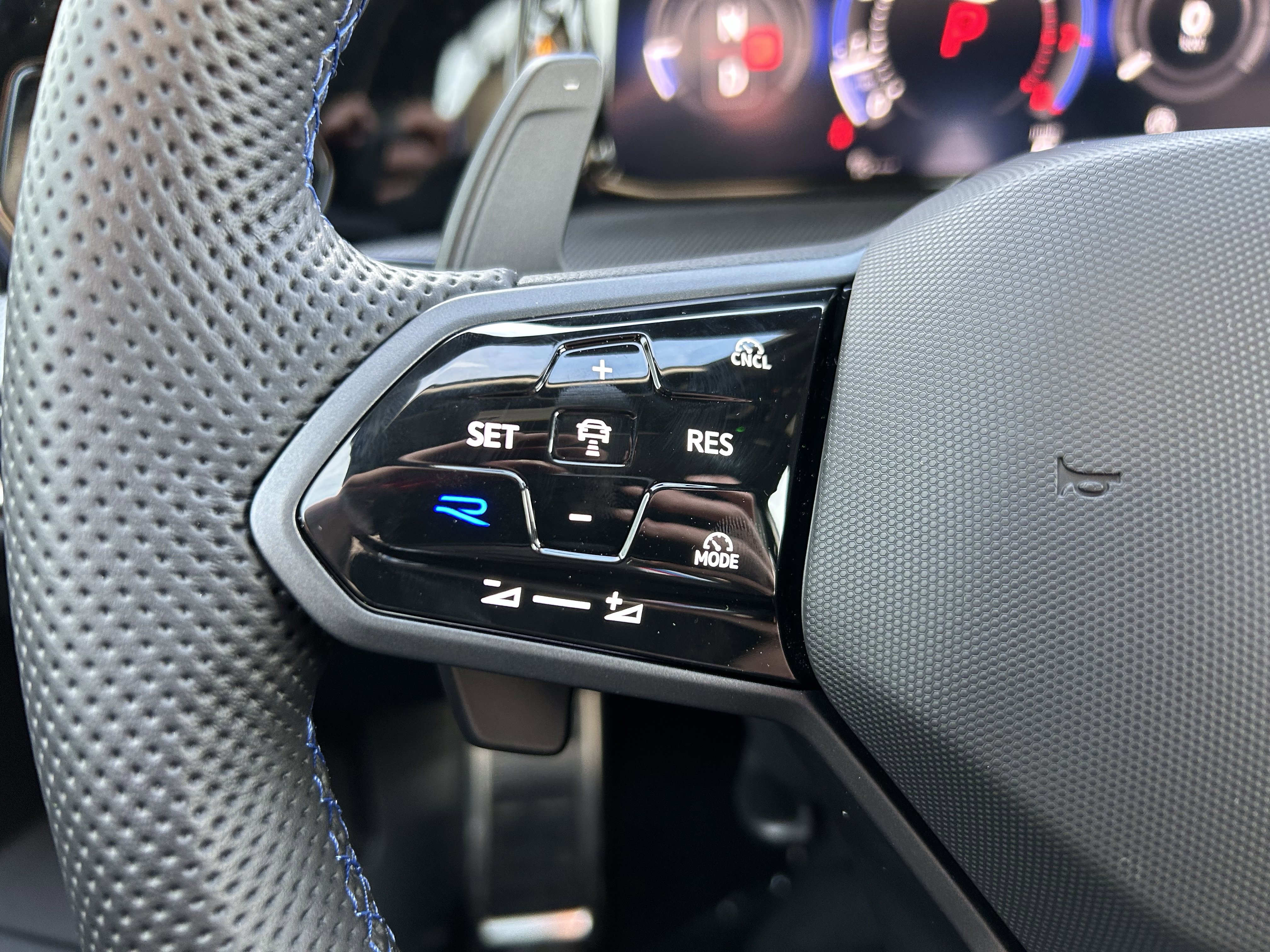 New 2026 Volkswagen Golf 2.0T image 19