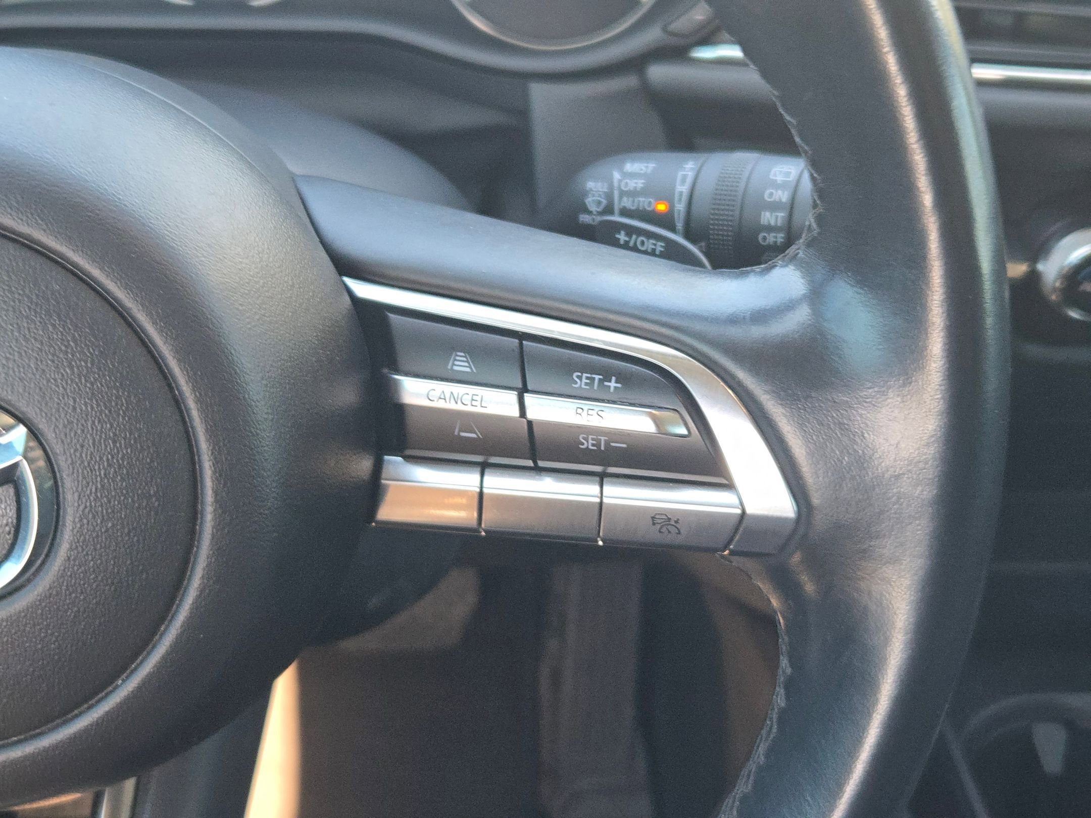 Used 2023 MAZDA CX-30 AWD 2.5 S w/ Premium Package image 21