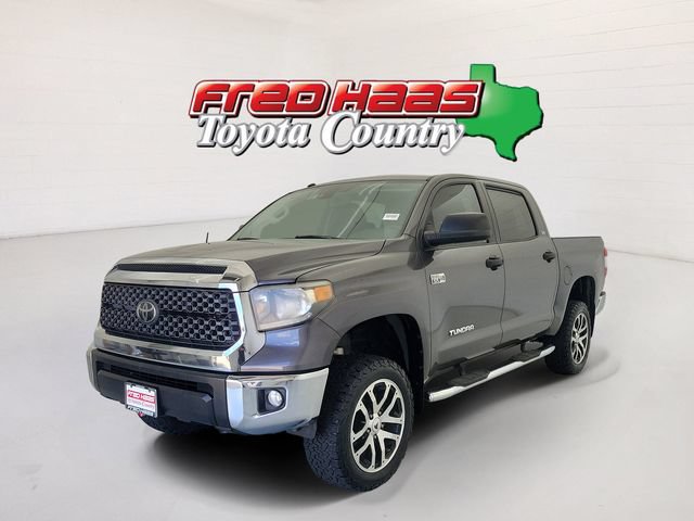 Used 2018 Toyota Tundra SR5 w/ SR5 Upgrade Package