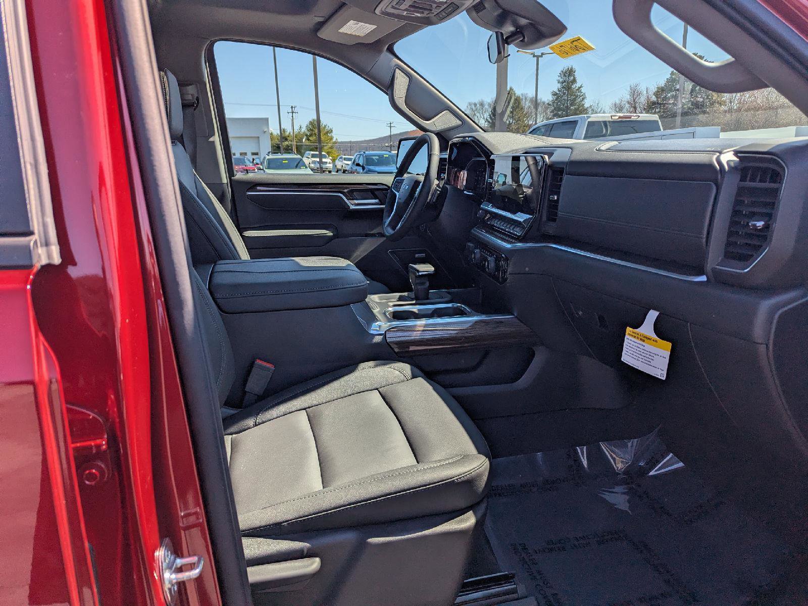 New 2026 Chevrolet Silverado 1500 RST w/ RST All Star Premium Package image 47