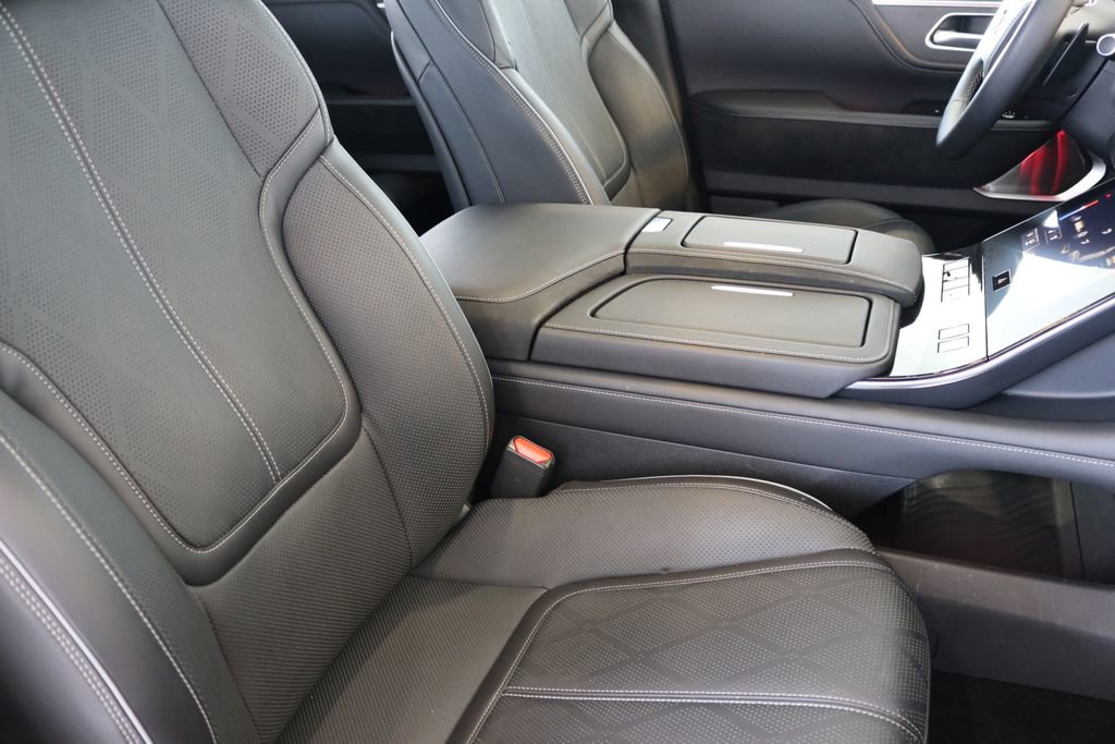 Certified 2025 INFINITI QX80 Sensory image 50