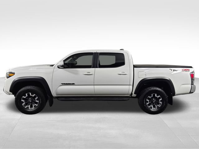 Used 2023 Toyota Tacoma TRD Off-Road AWD/4WD image 4