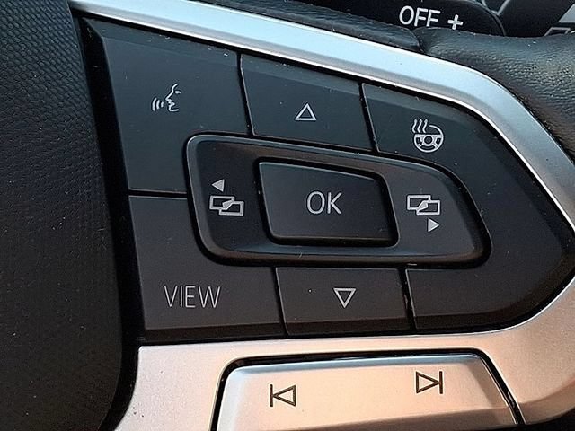 Used 2024 Volkswagen Atlas Cross Sport SE FWD image 21