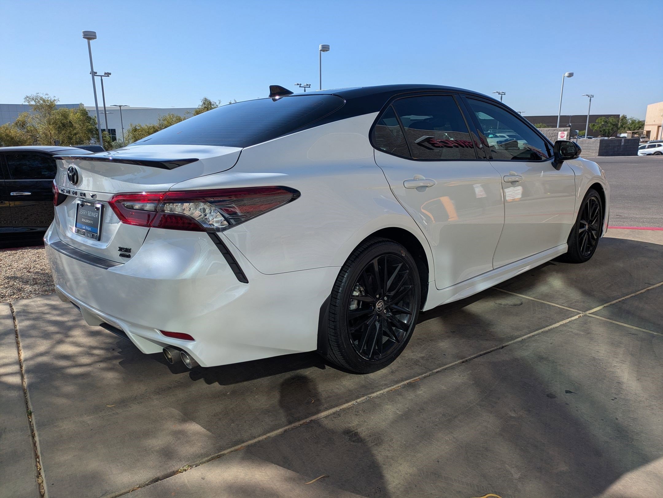 Used 2023 Toyota Camry XSE w/ Navigation Package AWD/4WD image 5