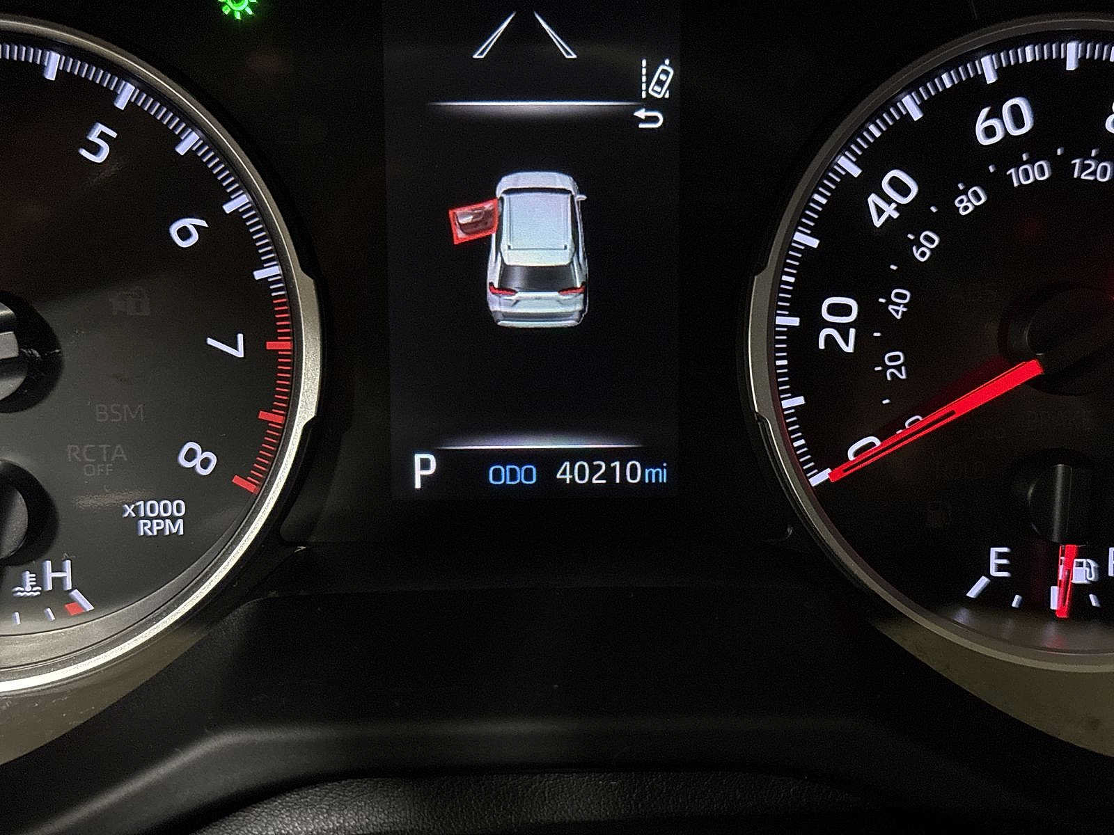 Used 2022 Toyota RAV4 LE AWD/4WD image 19