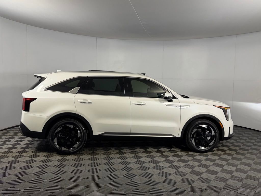 Used 2025 Kia Sorento SX Prestige image 5