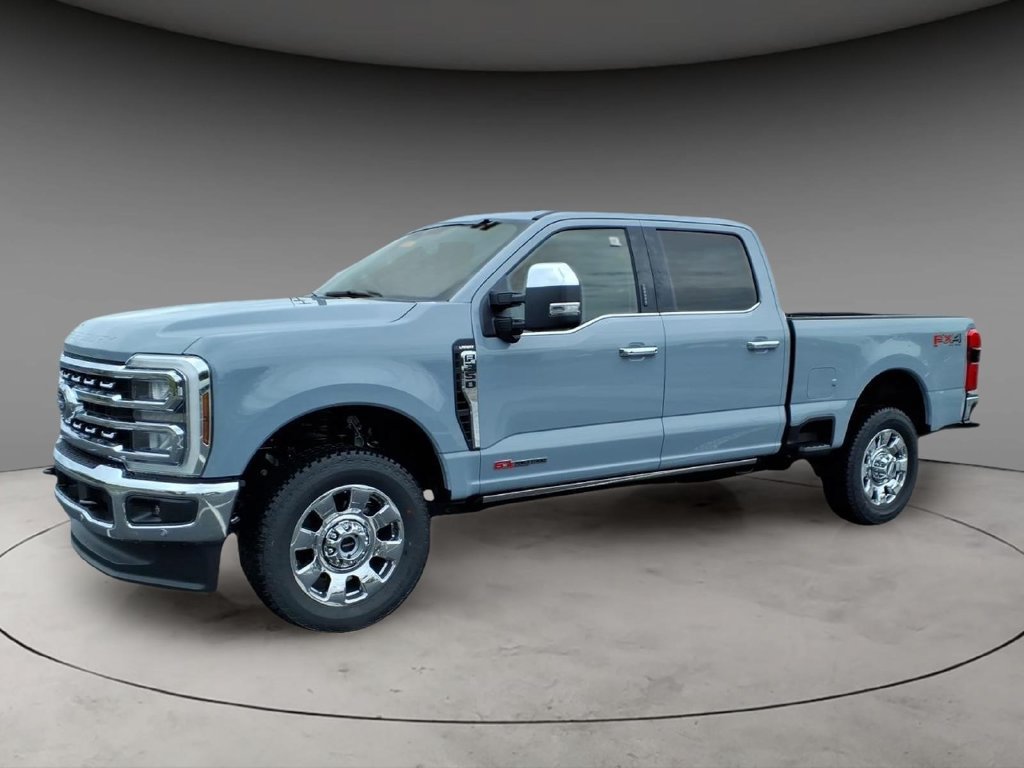 New 2026 Ford F350 Lariat w/ Lariat Ultimate Package