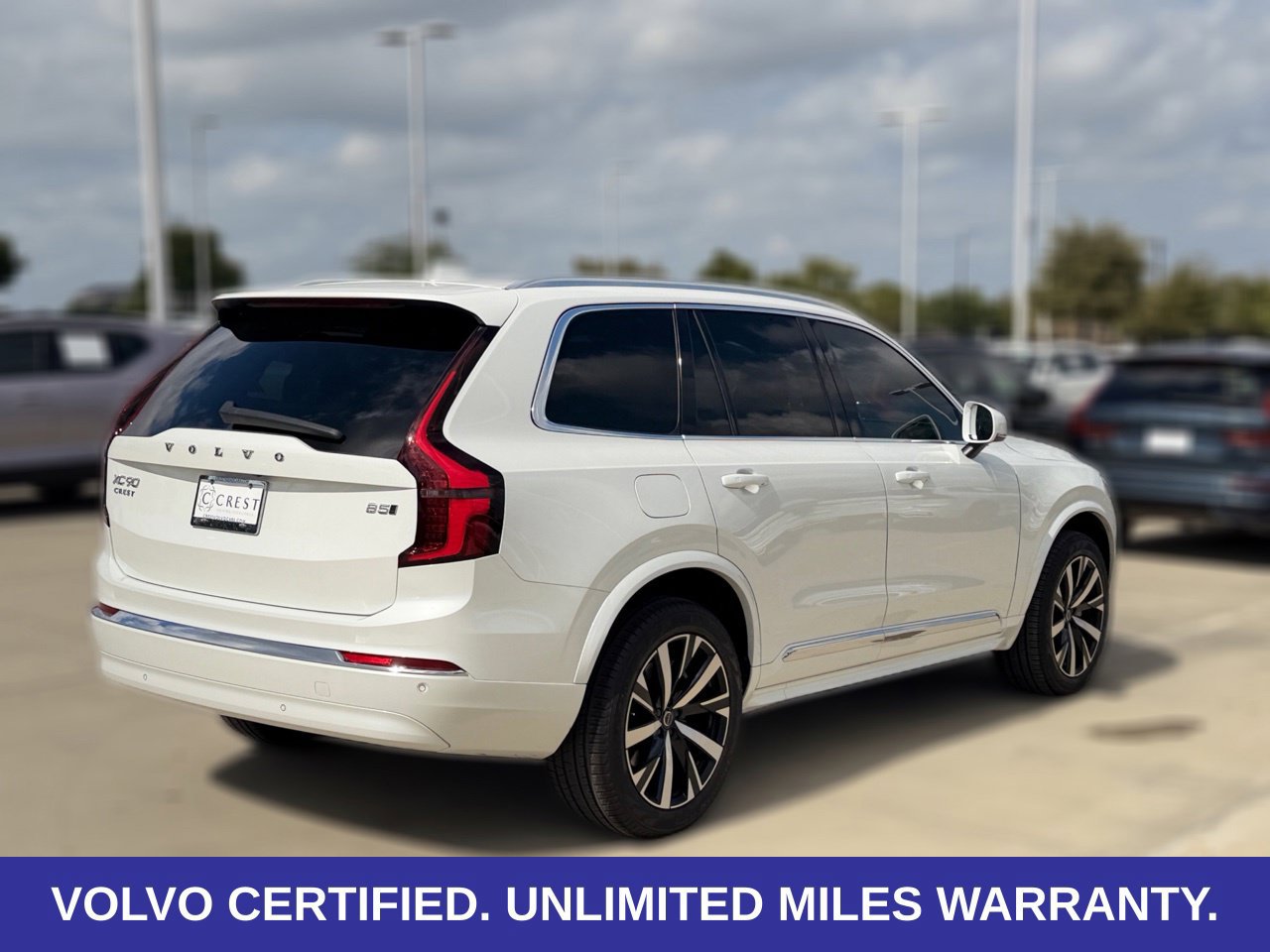 Certified 2025 Volvo XC90 B5 Core AWD/4WD image 9
