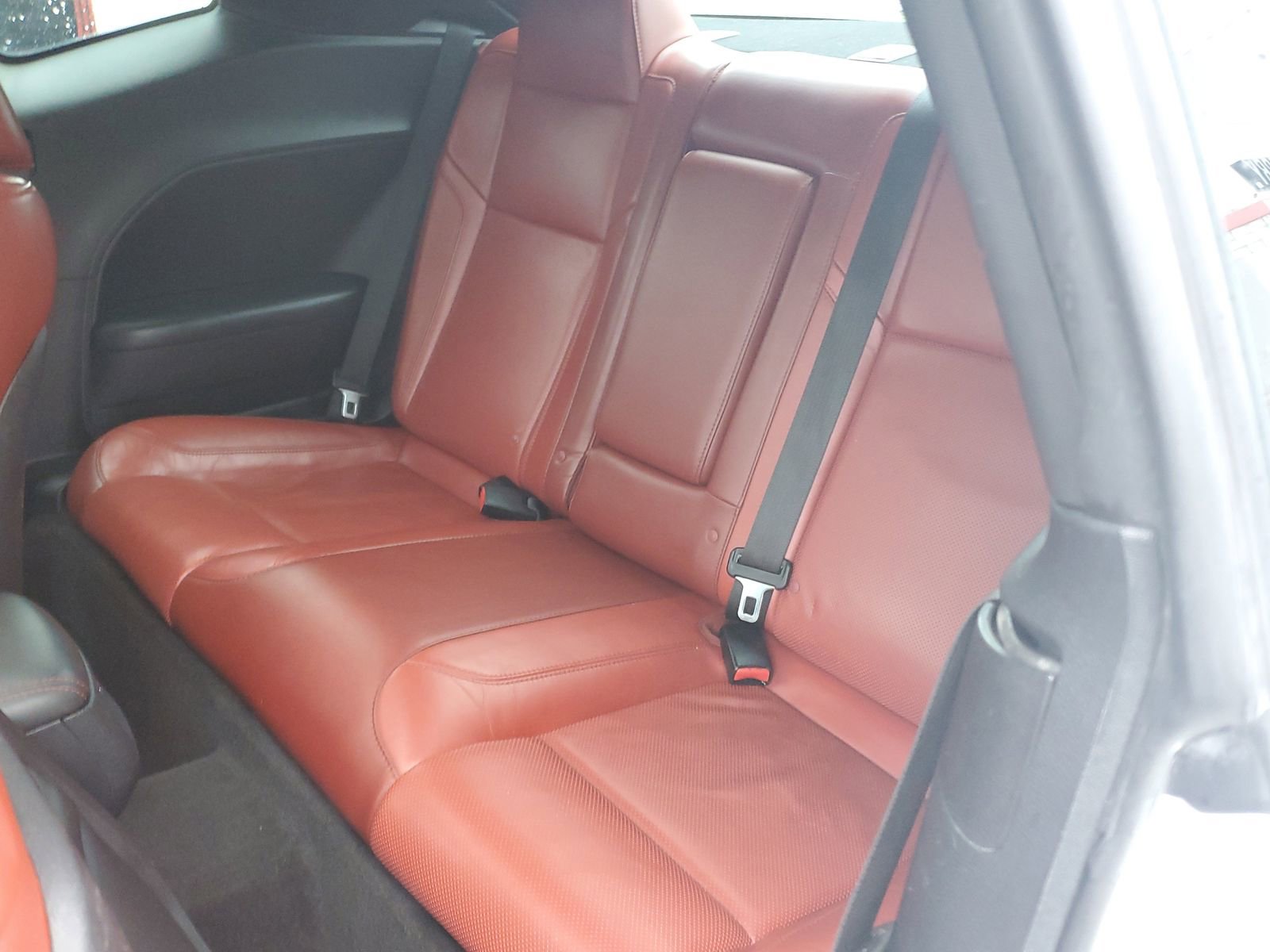 Used 2015 Dodge Challenger R/T Plus image 11