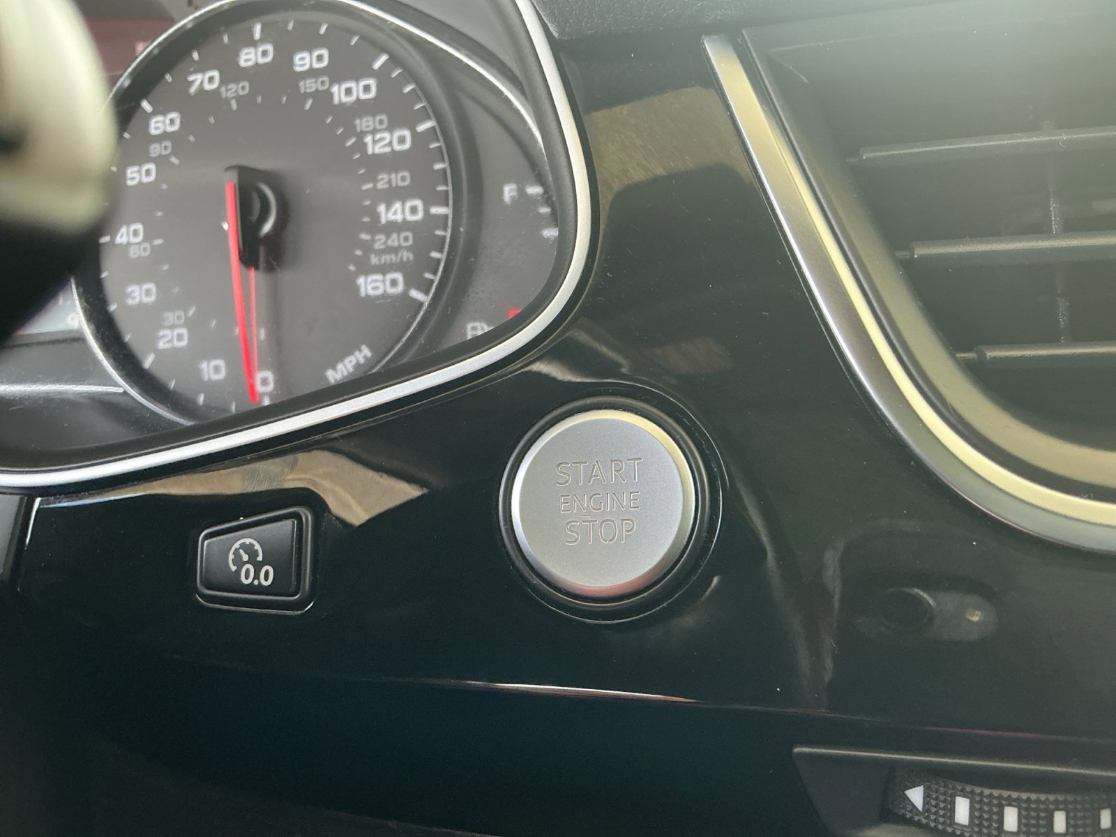 Used 2019 Audi Q7 3.0T Premium AWD/4WD image 29