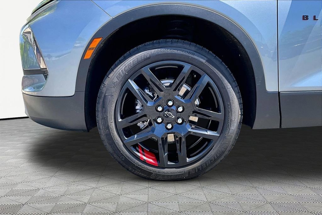 Used 2025 Chevrolet Blazer LT w/ Redline Edition image 22