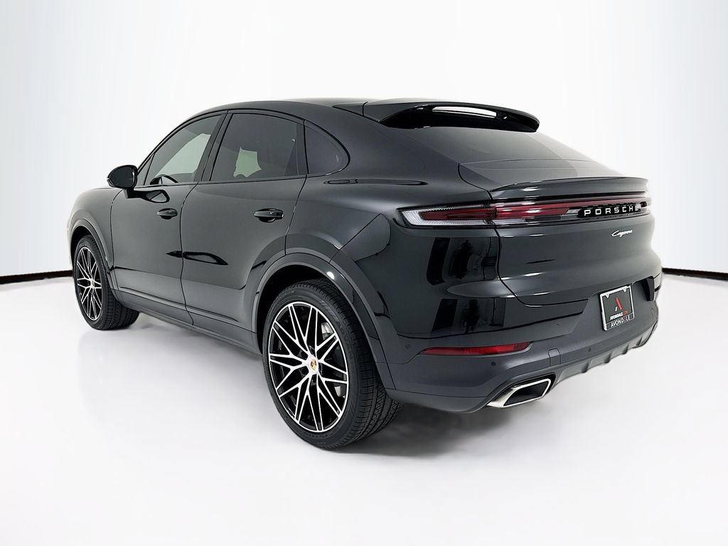 New 2026 Porsche Cayenne Coupe AWD/4WD image 3