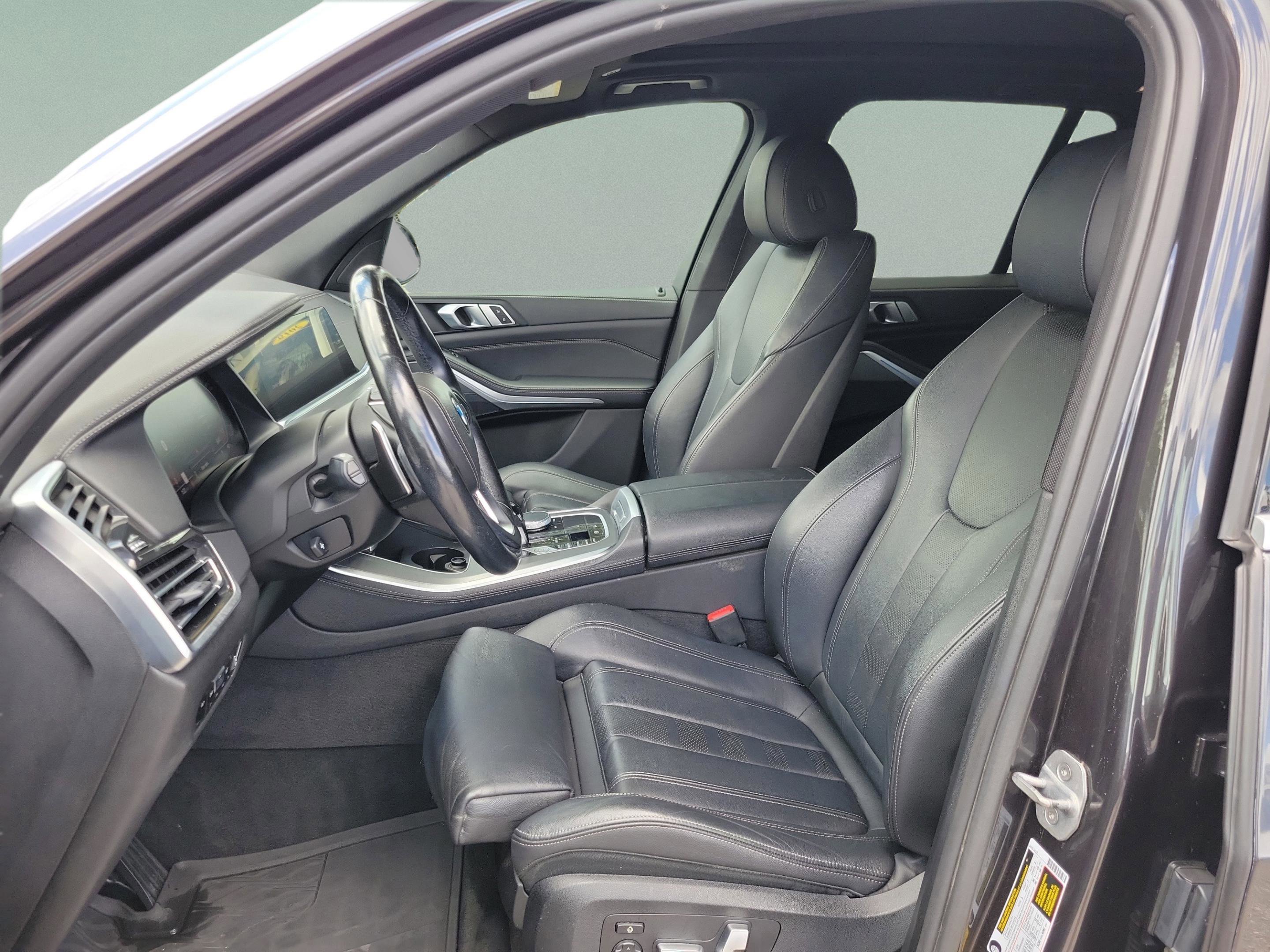Used 2019 BMW X5 xDrive40i w/ Premium Package 2 AWD/4WD image 17