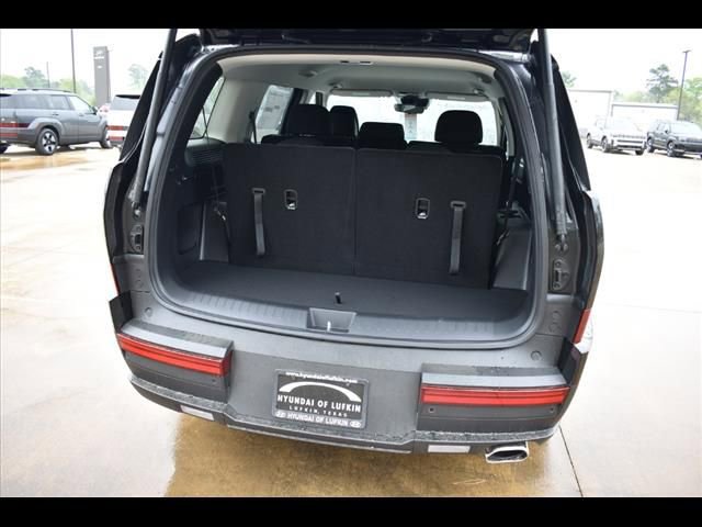 Certified 2025 Hyundai Santa Fe SE FWD image 17