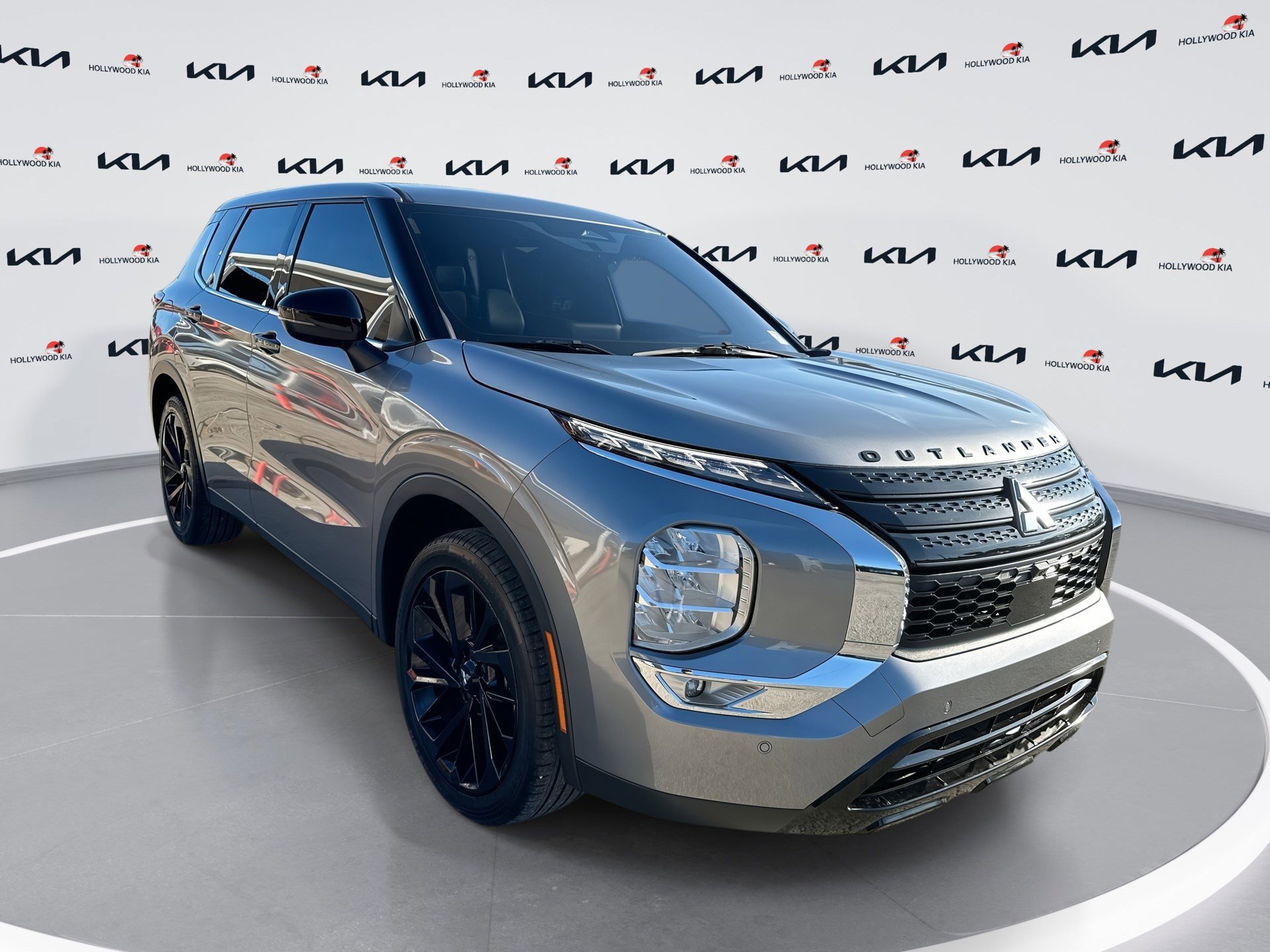 Used 2022 Mitsubishi Outlander SE