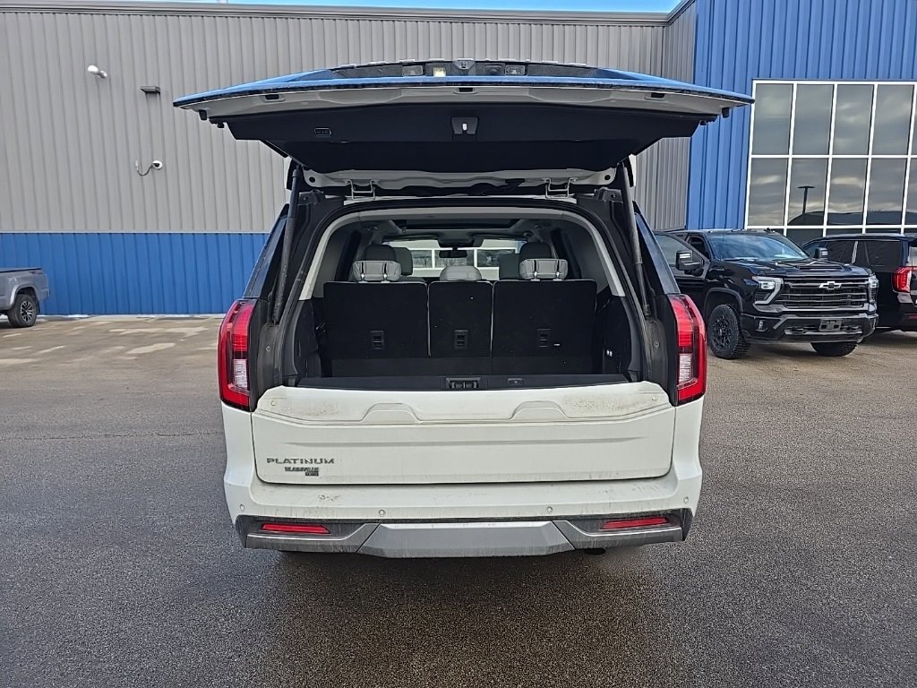 Used 2025 Ford Expedition Platinum w/ Platinum Ultimate Package image 5