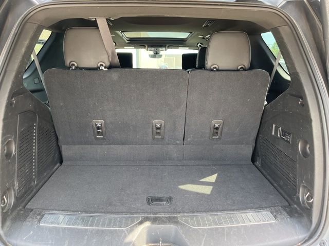 Used 2021 GMC Yukon Denali w/ Denali Premium Package AWD/4WD image 16