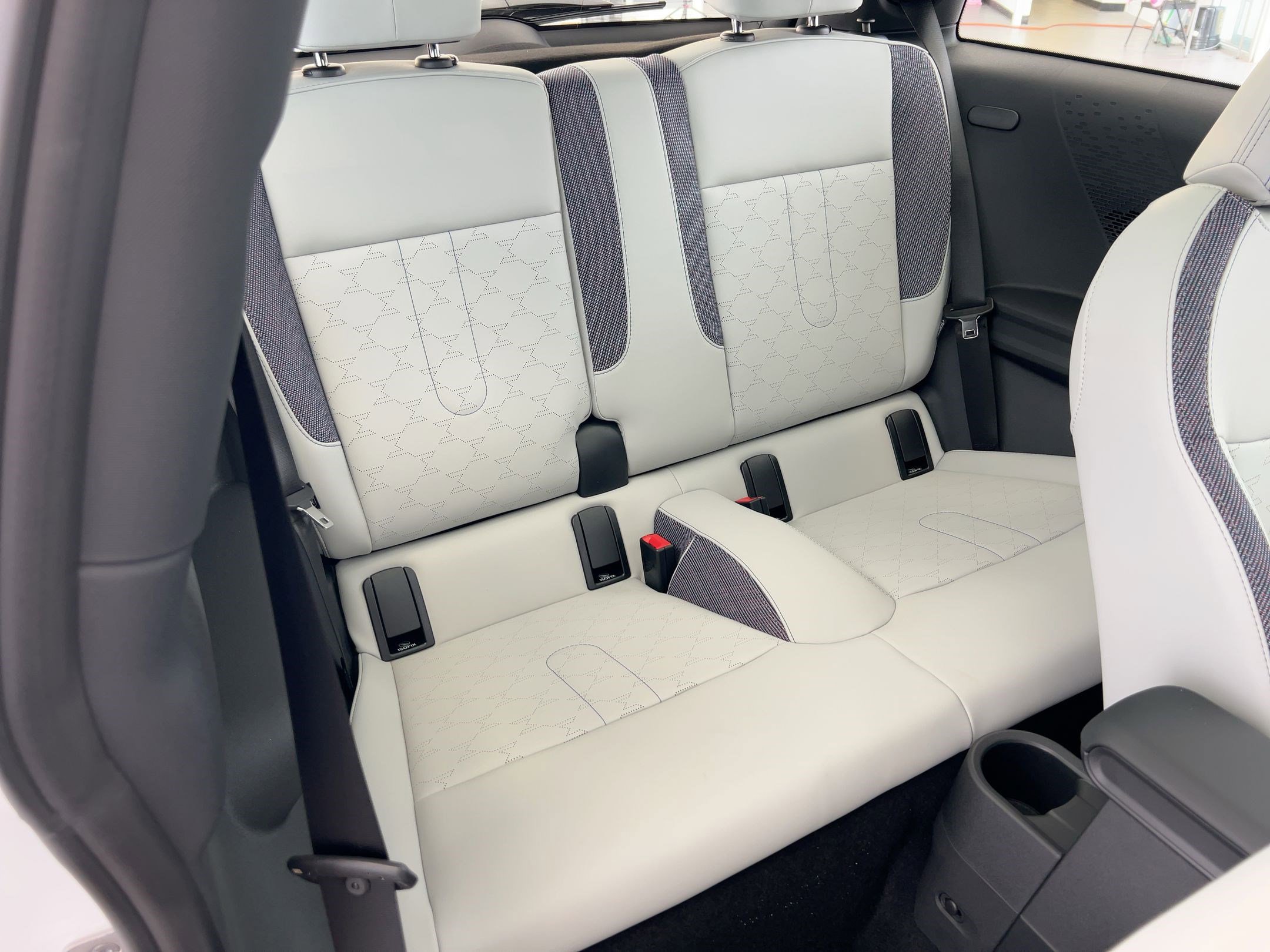 New 2026 MINI Cooper 2-Door Hardtop FWD image 30