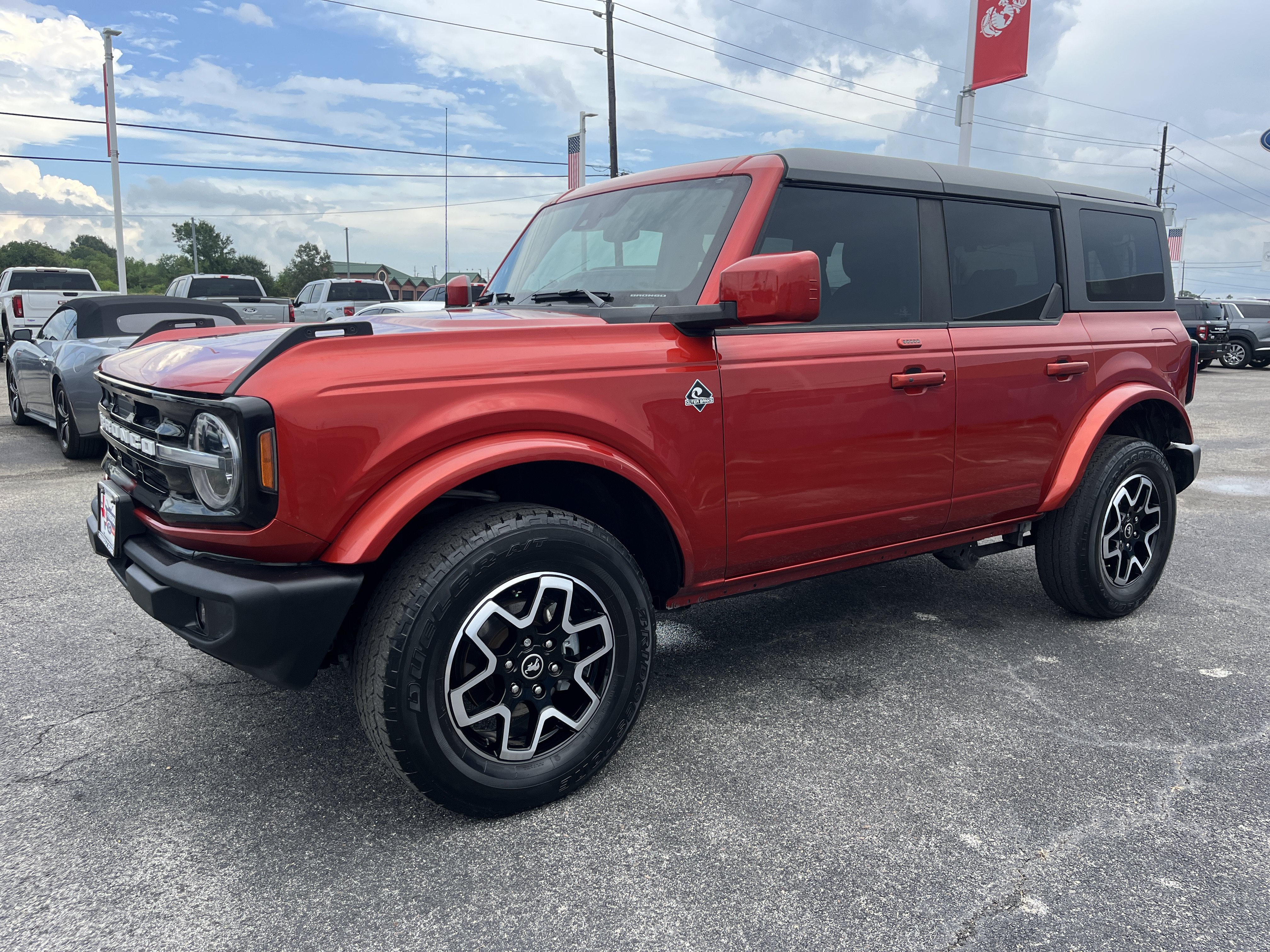 Used 2023 Ford Bronco Outer Banks AWD/4WD image 7