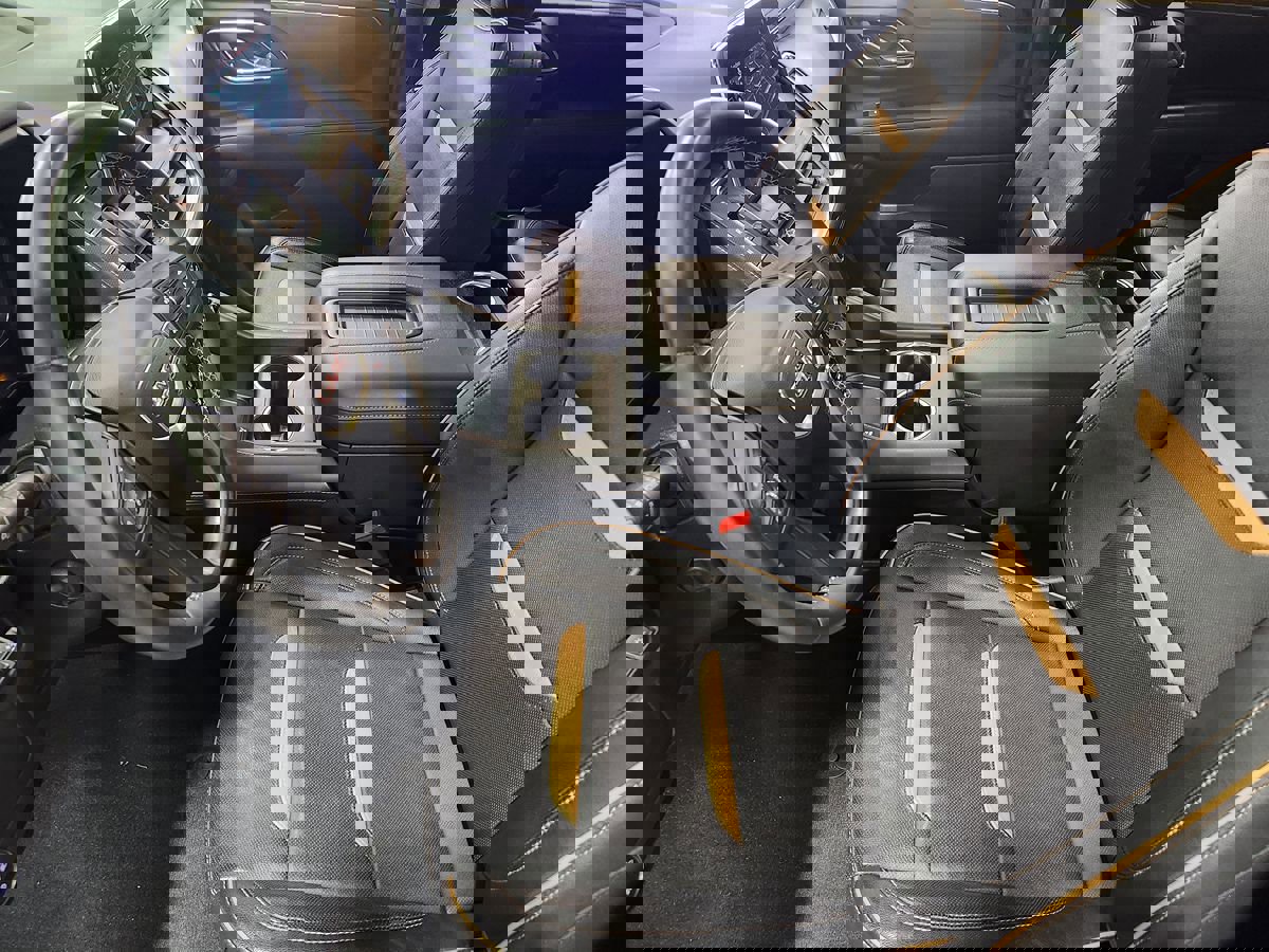 Used 2023 GMC Yukon XL AT4 w/ AT4 Premium Package image 31