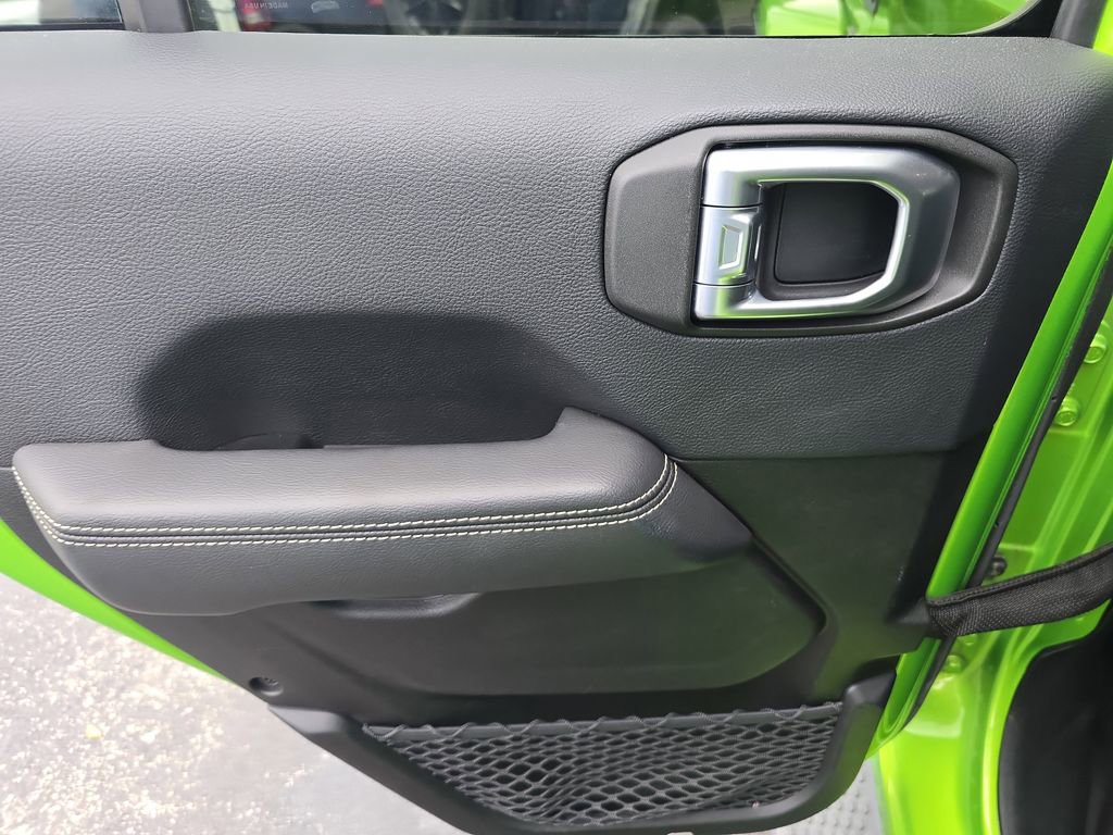 Used 2019 Jeep Wrangler Unlimited Sahara w/ LED Lighting Group image 11