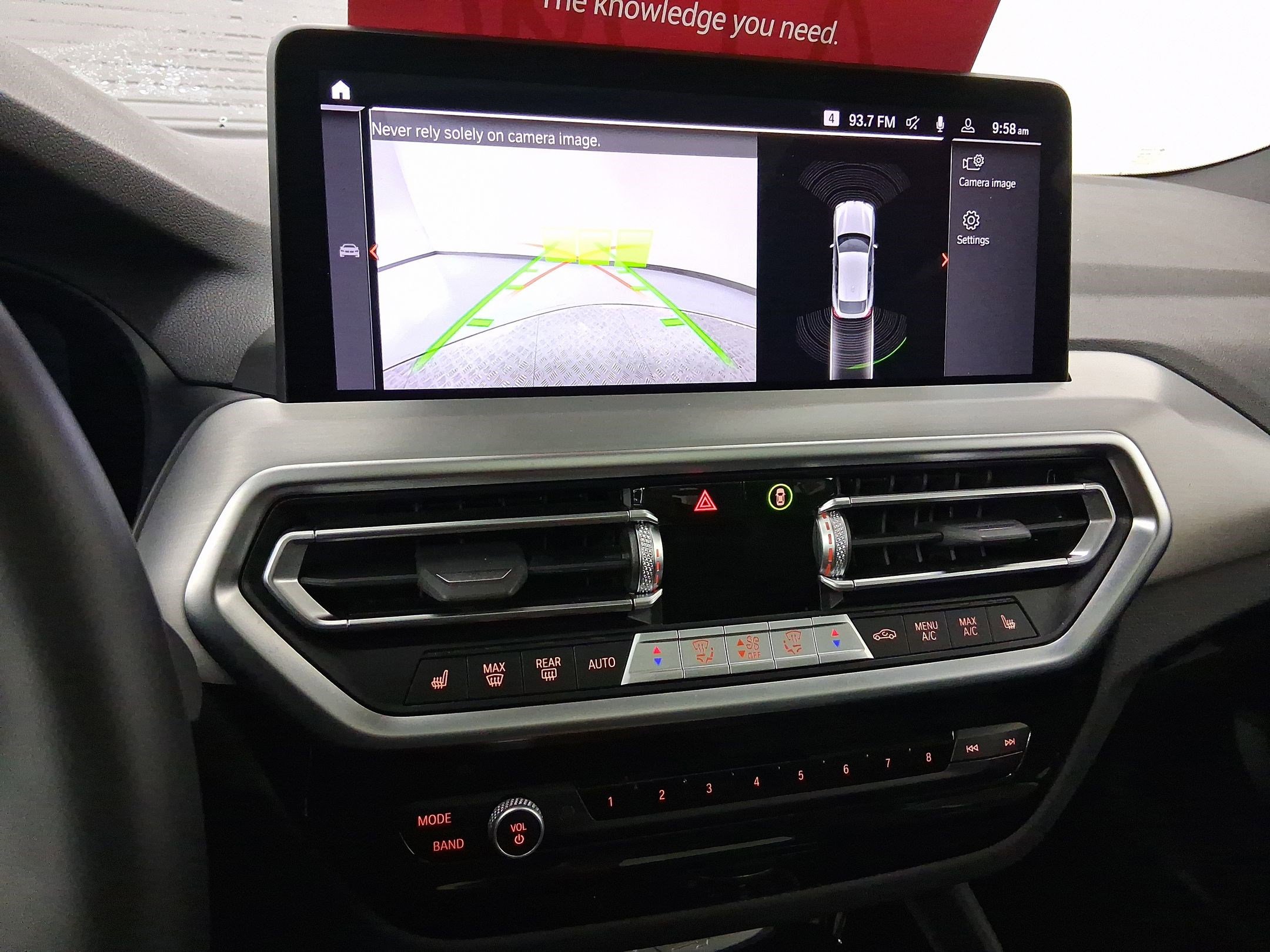 Used 2025 BMW X4 xDrive30i image 24