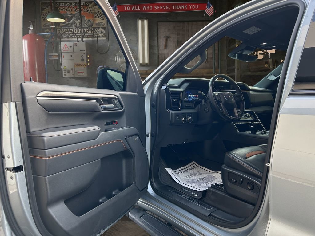 Used 2023 GMC Sierra 1500 AT4 w/ AT4 Premium Package image 30