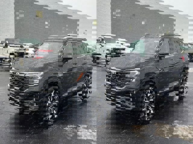 New 2026 Volkswagen Atlas SEL Premium R-Line image 3