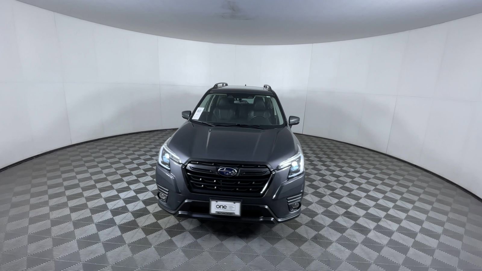 Used 2023 Subaru Forester Limited AWD/4WD image 3