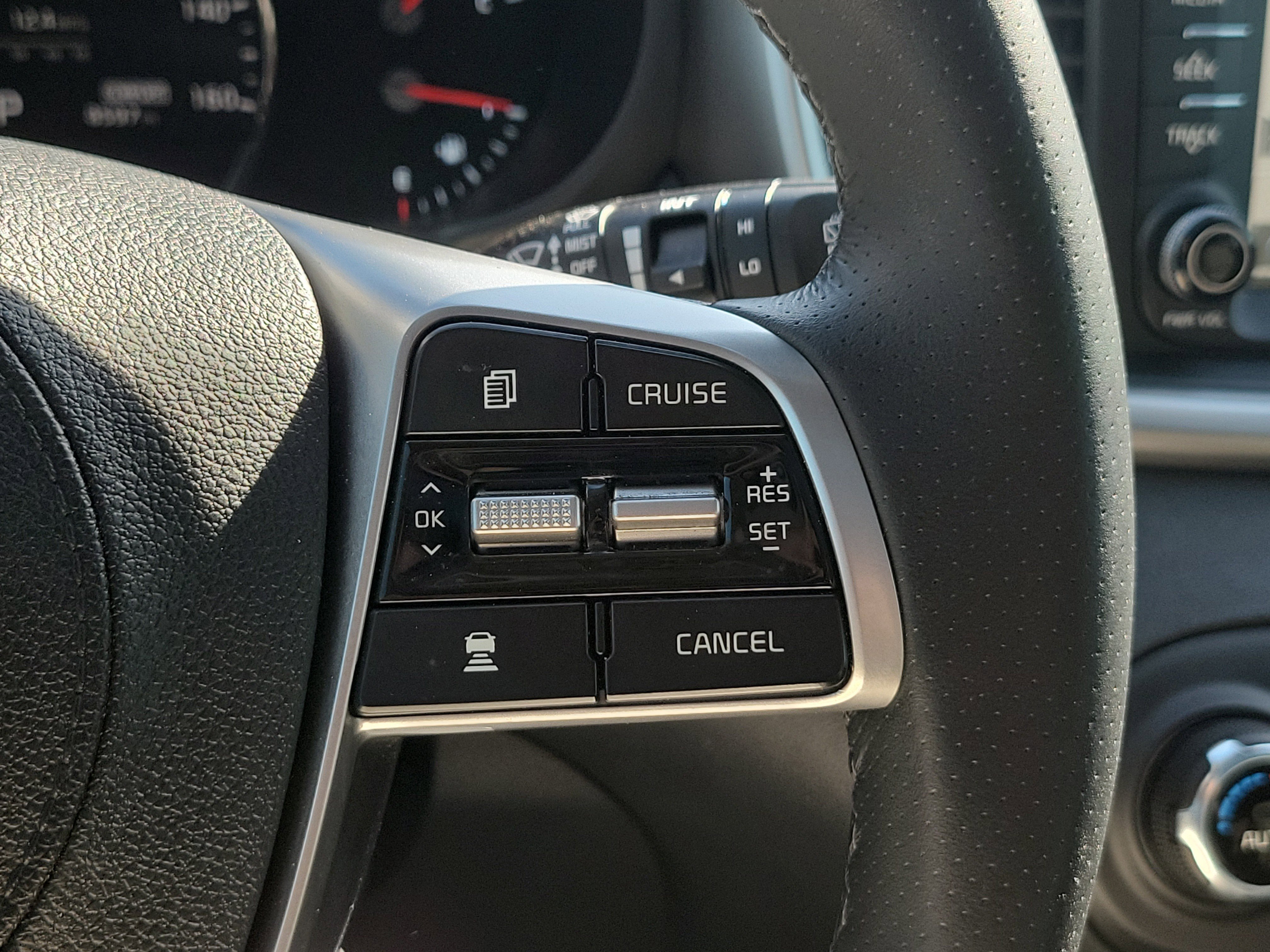 Used 2020 Kia Sorento SX image 28