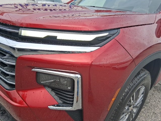 New 2026 Chevrolet Traverse LT w/ Enhanced Driving Package image 6